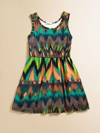 A vibrant print and full skirt transform this traditional A-line silhouette into a vision of color and beauty.ScoopneckSleevelessPullover styleElastic waistbandRayonMachine washImported A vibrant print and full skirt transform this traditional A-line silhouette into a vision of color and beauty.ScoopneckSleevelessPullover styleElastic waistbandRayonMachine washImported