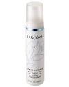 A Luxurious Balance of Science and Nature: Reveal Purified, Pampered Skin.This instant, air-light foam cleanser gently removes makeup and surface impurities in seconds to reveal fresh skin.Massage over wet face and throat. Rinse with lukewarm water. Avoid contact with eyes. If contact occurs, flush with water. Follow with Tonique Radiance for clarified and luminous skin.Dermatologist-tested for safety.