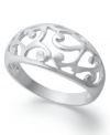 Pretty, delicate & unique. Giani Bernini's sterling silver ring features an ornate filigree design. Size 7 or 8.