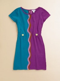 This above-the-knee knit cotton sheath dress with groovy colorblock design is complemented with a cinched waist and front buttons.Cap sleevesBack keyhole with button closureCottonMachine washImported This above-the-knee knit cotton sheath dress with groovy colorblock design is complemented with a cinched waist and front buttons.Cap sleevesBack keyhole with button closureCottonMachine washImported