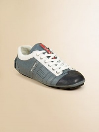 Lace-up with leather and logo detail.Lace-up closureLeather upperRubber soleImported Lace-up with leather and logo detail.Lace-up closureLeather upperRubber soleImported