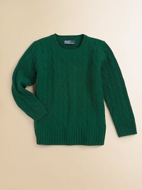 Classic long-sleeved crewneck sweater in an ultra-soft cabled cashmere.CrewneckLong sleevesPullover styleRibbed cuffs, collar and hemCashmereDry cleanImported Classic long-sleeved crewneck sweater in an ultra-soft cabled cashmere.CrewneckLong sleevesPullover styleRibbed cuffs, collar and hemCashmereDry cleanImported
