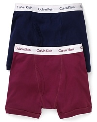 Contrast elastic waistband with logo lettering Contrast elastic waistband with logo lettering