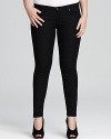 Designed to lift, lengthen and slim the silhouette, James Jeans denim lends a sleek shape to these must-have leggings.