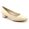 New/Display Easy Spirit Urmine Loafers Shoes Beige Womens