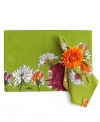 Vera Paints TABLE RUNNER 14 x 70 - Mums Vera Paints TABLE RUNNER 14 x 70 - Mums