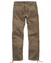 When he wants the comfort of jeans but the look of khakis, turn to this pair of Levi's pants for the perfect alternative. When he wants the comfort of jeans but the look of khakis, turn to this pair of Levi's pants for the perfect alternative.