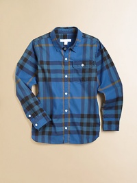 A large-scale check pattern in crisp cotton in a sophisticated and handsome palette.Point collarLong sleeves with button cuffsButton-frontFront button-flap patch pocketCottonMachine washImported Please note: Number of buttons may vary depending on size ordered. A large-scale check pattern in crisp cotton in a sophisticated and handsome palette.Point collarLong sleeves with button cuffsButton-frontFront button-flap patch pocketCottonMachine washImported Please note: Number of buttons may vary depending on size ordered.