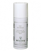 Spray-on refreshment for face and body, all with a delicate floral scent. A spray to refresh and moisturize skin anytime, anywhere. Floral Spray Mist is a skin care mist that works instantly to soothe and relax skin: - In the morning, it is a gentle wake-up call for skin. - At night, it removes the last traces of make-up. - Also ideal to refresh and revitalize skin in a plane, a car, or at the office. - On the beach, it effectively refreshes and moisturizes skin in a few seconds