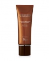 All of the sun's benefits without any of its dangers, in a satiny, golden gel that mimics a natural tan. Bronze Perfect pH complex allows this long-lasting tinted emulsion to gradually deepen the complexion for natural, luminous results. Apply evenly on cleansed, dry skin. Re-apply after three hours for more intense color. Use two to three times weekly to maintain results. 4.1 oz. 
