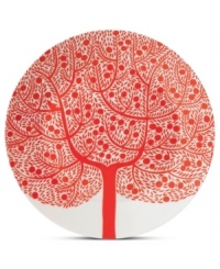 Branch out from the Fable Garland dinnerware pattern with the red tree accent plate. Featuring distinct Scandinavian style and the sleek durability of Royal Doulton porcelain. Branch out from the Fable Garland dinnerware pattern with the red tree accent plate. Featuring distinct Scandinavian style and the sleek durability of Royal Doulton porcelain.