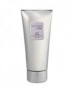 Adding to the Gourmande Body & Bath Collection, Laura Mercier introduces Body Butters. Packed with good-for-you ingredients, this new super-rich moisturizer absorbs quickly into skin. Shea Butter, Illipe Butter, Grape Seed Oil and Jojoba Esters work to moisturize and hydrate the skin, while Honey and Aloe Vera help to soothe. Fresh Fig is inspired by the sweet, fresh, intoxicating scent of Fig, this super rich Body Butter delivers the ultimate in hydrating luxury and absorbs quickly into skin. Shea Butter and Illipe Butter provide rich moisturization, Grape Seed Oil and Jojoba Esters naturally soothe and hydrate while Honey and Aloe Vera Gel help soothe the skin.