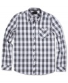 Maximize your style in this airy plaid shirt by O'Neill.