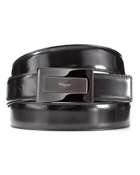 Sleek, sophisticated and versatile, the Salvatore Ferragamo reversible belt meets your style needs everytime. Sleek, sophisticated and versatile, the Salvatore Ferragamo reversible belt meets your style needs everytime.