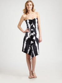 Nothing beats versatility and this style offers that as well as an eye-catching tie-dye print. Can be worn as tube dress or skirt92% polyester/8% elastaneHand washImported Nothing beats versatility and this style offers that as well as an eye-catching tie-dye print. Can be worn as tube dress or skirt92% polyester/8% elastaneHand washImported