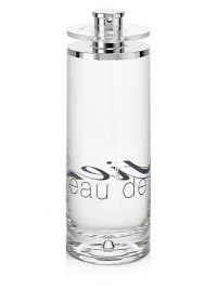 Eau de toilette concentrée: A citrus leafy woody scent. An intense fragrance that draws its vital energy from a leafy bouquet and its strength from a harmony of woody and white amber notes. Refreshing leafy top notes: violet and lavender leaves. Vibrant spicy middle notes: coriander leaves and nutmeg. Intense base notes : musk, blue cedar wood and patchouli. Eau de toilette concentrée: A citrus leafy woody scent. An intense fragrance that draws its vital energy from a leafy bouquet and its strength from a harmony of woody and white amber notes. Refreshing leafy top notes: violet and lavender leaves. Vibrant spicy middle notes: coriander leaves and nutmeg. Intense base notes : musk, blue cedar wood and patchouli.