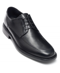 Step into comfort. Step into style. Step into these timeless moc toe oxford men's dress shoes from Bostonian when you want to showcase a truly exceptional pair of men's loafers. Step into comfort. Step into style. Step into these timeless moc toe oxford men's dress shoes from Bostonian when you want to showcase a truly exceptional pair of men's loafers.