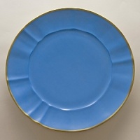 Anna Weatherley solid colored chargers are offered in a range of nine fashion colors to coordinate with virtually all dinnerware patterns offered in the market. They also make great oversize dinner plates to dramatic effect. Mix more than one color on your table to create a refreshing fashion look. Anna Weatherley solid colored chargers are offered in a range of nine fashion colors to coordinate with virtually all dinnerware patterns offered in the market. They also make great oversize dinner plates to dramatic effect. Mix more than one color on your table to create a refreshing fashion look.