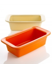 Bake in the fun with the Fiesta loaf pan. Durable, chip-resistant ceramic in bold solid hues offers endless opportunities to brighten up your kitchen. Bake in the fun with the Fiesta loaf pan. Durable, chip-resistant ceramic in bold solid hues offers endless opportunities to brighten up your kitchen.