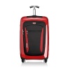 This bold and innovative four-wheel, medium-size packing case is easy to maneuver in every direction.