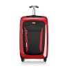 This bold and innovative four-wheel, medium-size packing case is easy to maneuver in every direction.