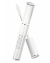 The newest addition to the family of legendary Diorshow Mascaras, Diorshow Maximizer Lash Primer Serum instantly primes, plumps, and lengthens lashes with an ultra-light and quick-drying formula. The first active serum mascara primer also contains a unique cell-conditioning complex made up of hydrolyzed soy proteins that promote long-term lash growth, strength, and vitality.