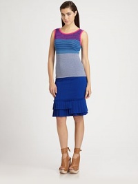 Colorblocked stripes lend a sporty touch to this casually-cool tank silhouette.ScoopneckSleevelessContrast trimPullover styleAbout 21 from shoulder to hem69% linen/23% polyester/8% nylonDry cleanImportedModel shown is 5'8½ (174cm) wearing US size Small. Colorblocked stripes lend a sporty touch to this casually-cool tank silhouette.ScoopneckSleevelessContrast trimPullover styleAbout 21 from shoulder to hem69% linen/23% polyester/8% nylonDry cleanImportedModel shown is 5'8½ (174cm) wearing US size Small.