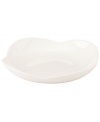 Lenox combines the versatility of whiteware with unique baroque shaping in the Regency Silhouette pasta and soup bowl, featuring glossy white porcelain for every day, any occasion.