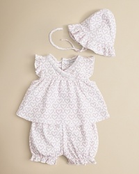 Adorned with a darling heart print, your gal will be properly turned out in this pretty floppy hat, ruffle top and baggy bloomer. Adorned with a darling heart print, your gal will be properly turned out in this pretty floppy hat, ruffle top and baggy bloomer.