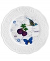 Ripe for the table, the Antique Countryside Fig dinner plate exudes charm with embossed vines and colorful nature scenes in traditional white stoneware. Complements Italian Countryside and Antique White dinnerware, also by Mikasa.