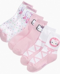 Keep her Hello Kitty style en pointe with these darling signature crew socks. Keep her Hello Kitty style en pointe with these darling signature crew socks.