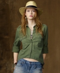 Perfect for pairing with a high-waisted jean or cuffed short for effortless chic, Denim & Supply Ralph Lauren's cropped cotton twill workshirt dips gracefully in the back to create a uniquely feminine silhouette. Perfect for pairing with a high-waisted jean or cuffed short for effortless chic, Denim & Supply Ralph Lauren's cropped cotton twill workshirt dips gracefully in the back to create a uniquely feminine silhouette.
