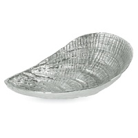 A dramatic interpretation of one of the most popular seafoods, this nickel plate mussel bowl will make a striking display on the table. A dramatic interpretation of one of the most popular seafoods, this nickel plate mussel bowl will make a striking display on the table.
