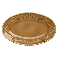 Whether elegant or casual, sophisticated or modern, Juliska Berry & Thread cappuccino brown medium oval platter will suit whatever your setting and look great on your table. Whether elegant or casual, sophisticated or modern, Juliska Berry & Thread cappuccino brown medium oval platter will suit whatever your setting and look great on your table.