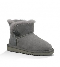 UGG Australia Children's Mini Bailey Button Fleece Lined Boots,Grey,3 Child US UGG Australia Children's Mini Bailey Button Fleece Lined Boots,Grey,3 Child US