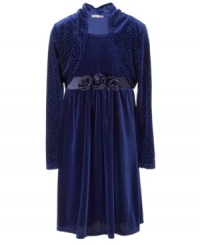 The deep midnight hue and shimmering glitter accents of this Speechless dress create the perfect party-ready outfit. The deep midnight hue and shimmering glitter accents of this Speechless dress create the perfect party-ready outfit.