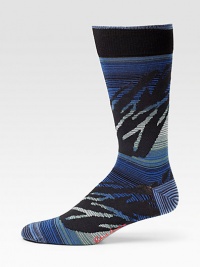 A lively print meets luxurious fabrication.Mid-calf height62% pima cotton/37% nylon/1% Lycra®Machine washImported