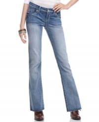 Be true blue in the Metro jean from Hydraulic. Classic denim never goes out of style! Be true blue in the Metro jean from Hydraulic. Classic denim never goes out of style!