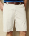 Don't sell your style short. Put on a pair of these classic twill shorts from Nautica for a complete casual look.