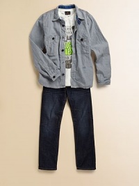 Dark-wash, slim-fitting jeans are perfectly versatile for day and night.Front button closureAdjustable waist with belt loopsZip flyFive-pocket styleBack logo patchCottonMachine washImported Dark-wash, slim-fitting jeans are perfectly versatile for day and night.Front button closureAdjustable waist with belt loopsZip flyFive-pocket styleBack logo patchCottonMachine washImported