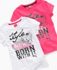 No need for her to learn the ins and outs of style with this graphic tee from Puma. No need for her to learn the ins and outs of style with this graphic tee from Puma.