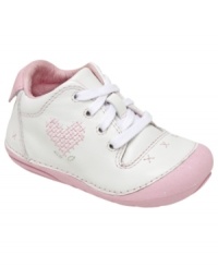 These adorable duckling shoes from Stride Rite, with Sensory Response Technology™, are a comfy choice for your little one, whether she's at home or on the go. These adorable duckling shoes from Stride Rite, with Sensory Response Technology™, are a comfy choice for your little one, whether she's at home or on the go.