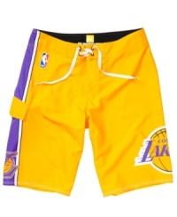 Style of a dynasty. He can show his team pride in these walkshorts from Quiksilver. Style of a dynasty. He can show his team pride in these walkshorts from Quiksilver.