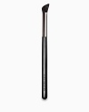 Burberry Eye Brush No.11 is a wide contour brush made from ultrasoft goat hair. It is used for the outer corners of the lid to add depth and enhance the eyes. Used by Burberry Beauty makeup artists to create a contoured eye shape. 