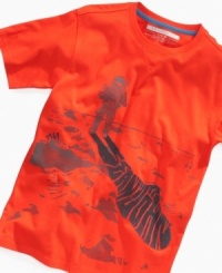Otherworldly style touches down with this fresh Landing tee from Sean John, with a fuzzy logo to add a unique style. Otherworldly style touches down with this fresh Landing tee from Sean John, with a fuzzy logo to add a unique style.