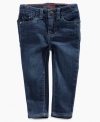 Looking good is in her jeans! She'll have comfort and style in these adorable denim leggings from Levi's.