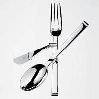 In this silver-plate flatware pattern, ultra-contemporary lines wed the extreme strictness of the straight line to the softness of the curve. In this silver-plate flatware pattern, ultra-contemporary lines wed the extreme strictness of the straight line to the softness of the curve.