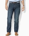 The classic-fitting Cortlandt jean channels casual polish with a dark wash and a relaxed, straight leg.