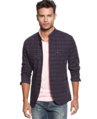 A modern take on the preppy pattern, this plaid blazer from Sons of Intrigue will look great with your best denim or chinos for a fashion forward summer look. A modern take on the preppy pattern, this plaid blazer from Sons of Intrigue will look great with your best denim or chinos for a fashion forward summer look.