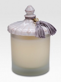 Mandarin orange, clementine and verbena are combined with juniper berry, cassis and white ginger in a frosted glass jar. Ceramic stoneware lidWax candle15-hour burn time7.5 oz.5 highImported Mandarin orange, clementine and verbena are combined with juniper berry, cassis and white ginger in a frosted glass jar. Ceramic stoneware lidWax candle15-hour burn time7.5 oz.5 highImported